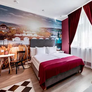 Apart Otel Revelton Prag