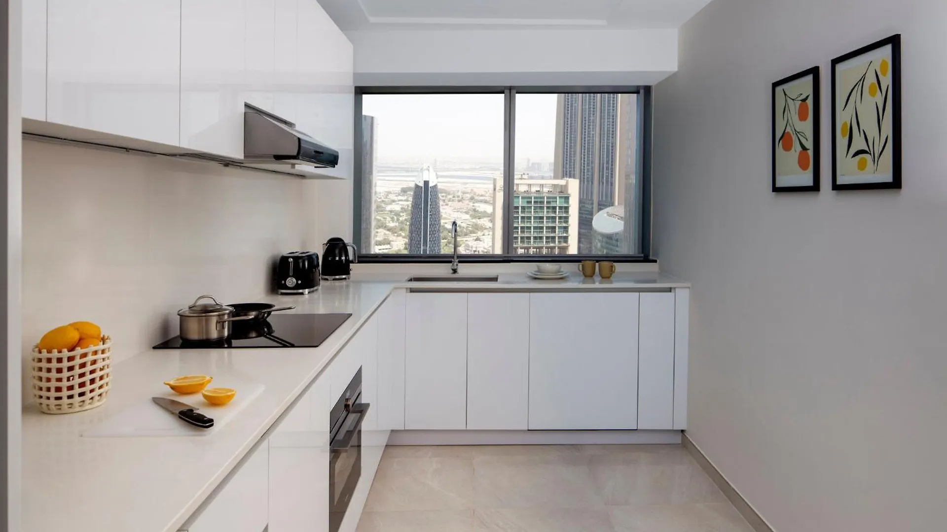 Staybridge Suites Dubai Financial Centre By Ihg 4*,