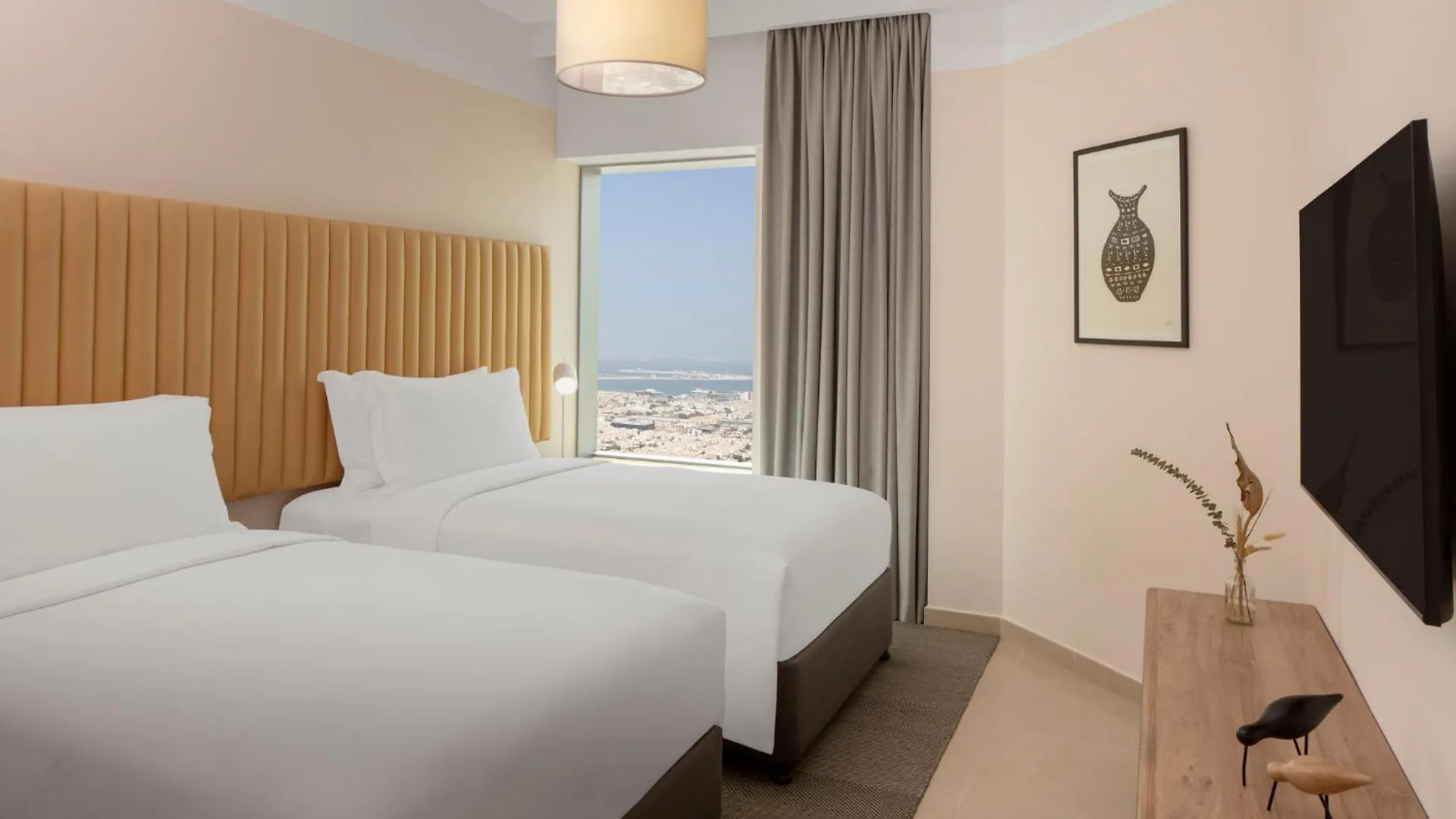 ****  Staybridge Suites Dubai Financial Centre, An Ihg Hotel איחוד האמירויות הערביות